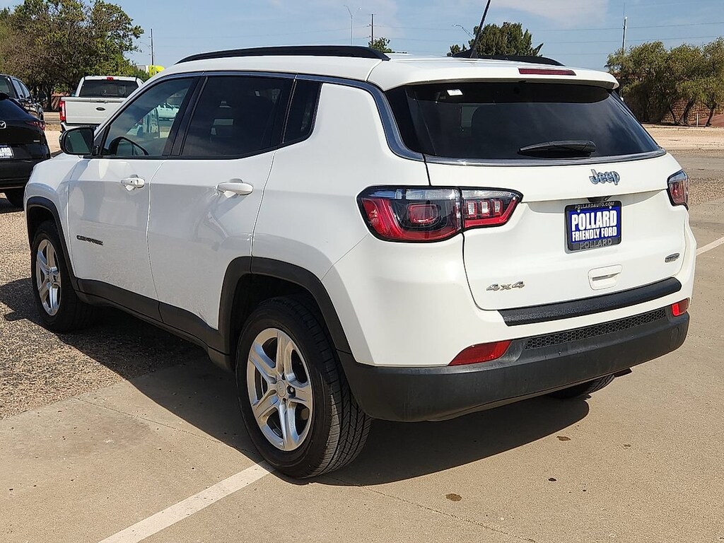 Used 2023 Jeep Compass Latitude SUV