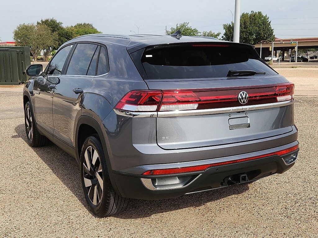 Used 2024 Volkswagen Atlas Cross Sport 2.0T SE w/Technology SUV