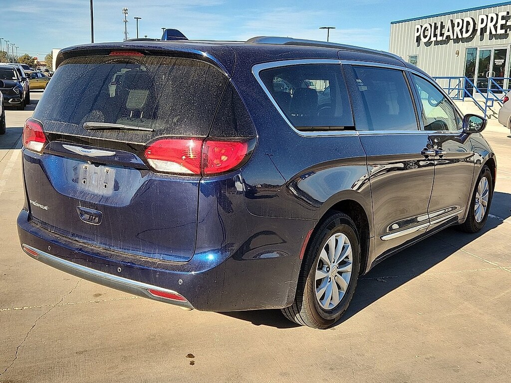 Used 2018 Chrysler Pacifica Touring L Plus Van