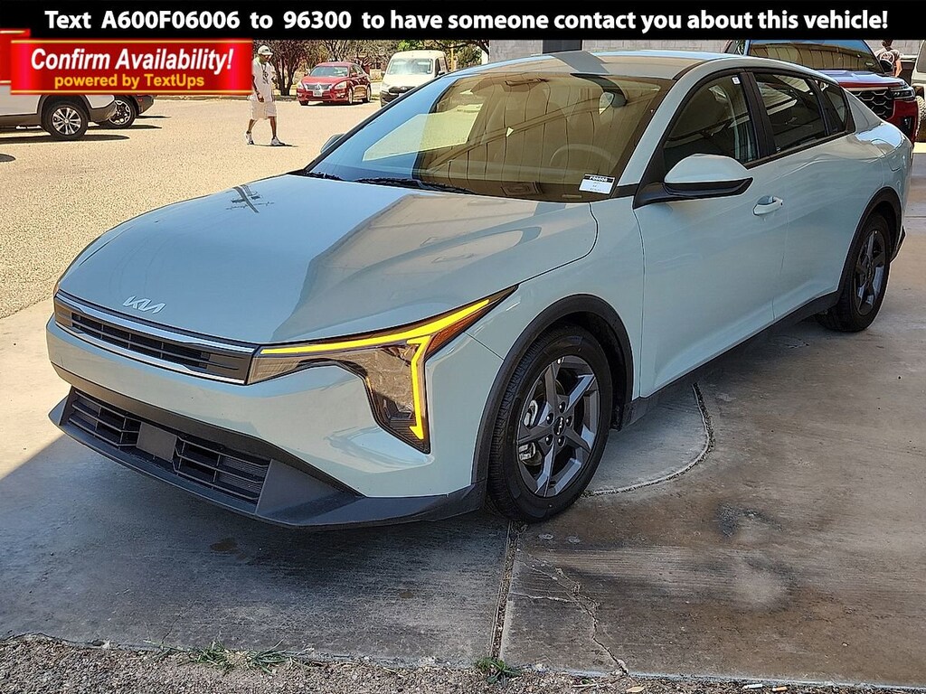 Used 2025 Kia K4 LXS Sedan