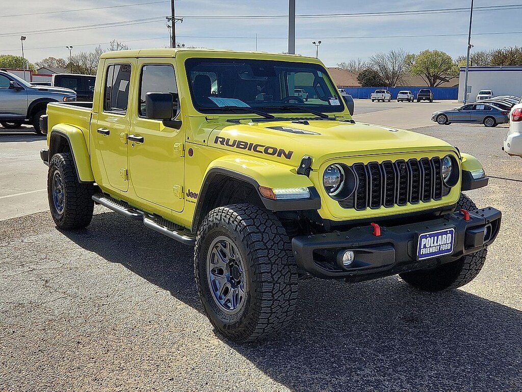 Used 2024 Jeep Gladiator Rubicon Truck Crew Cab