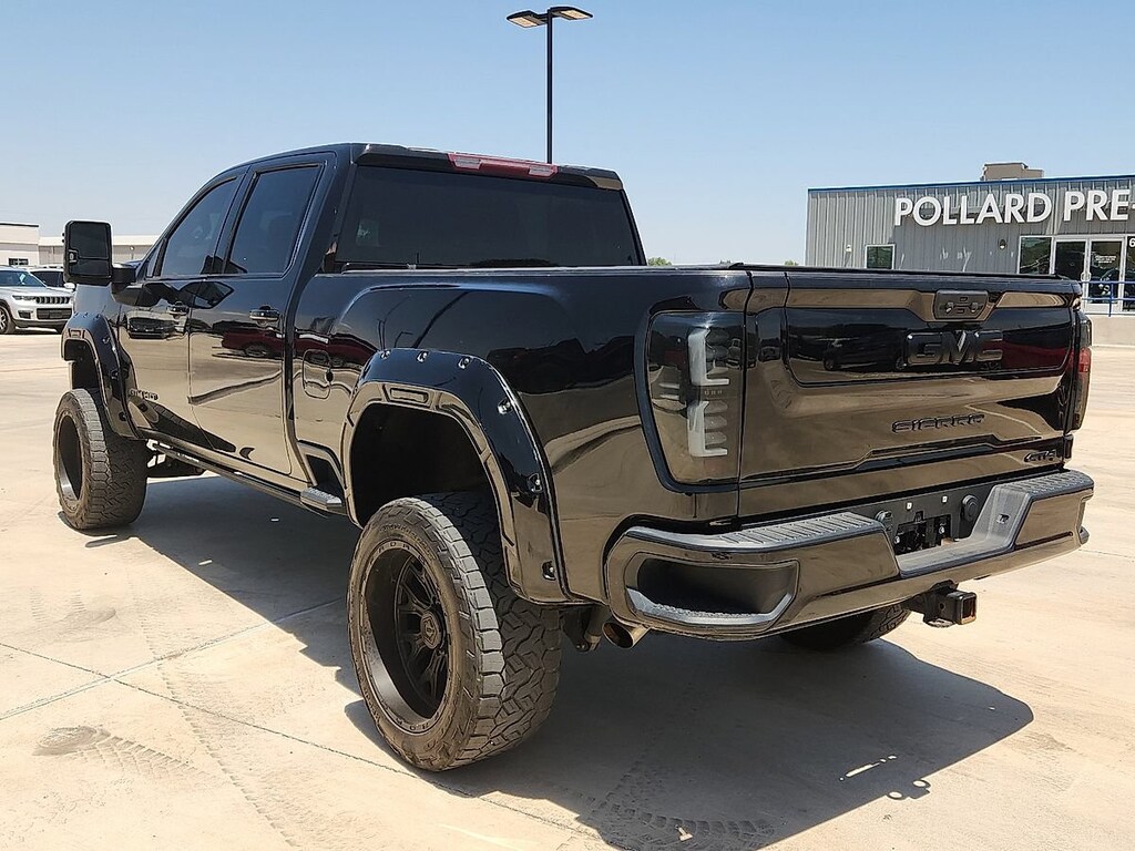 Used 2022 GMC Sierra 2500 HD AT4 Truck Crew Cab