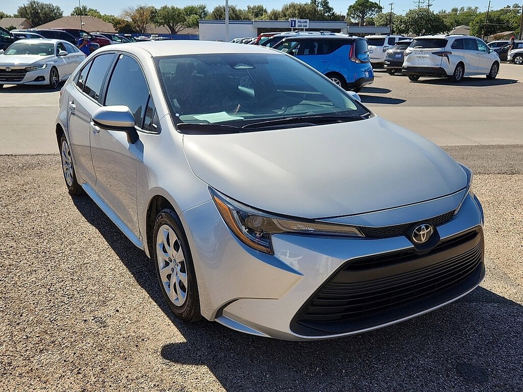 Used 2024 Toyota Corolla LE Sedan