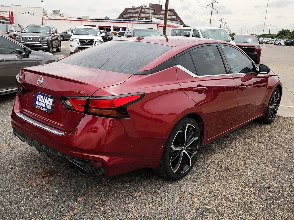 Used 2023 Nissan Altima 2.5 SR Sedan