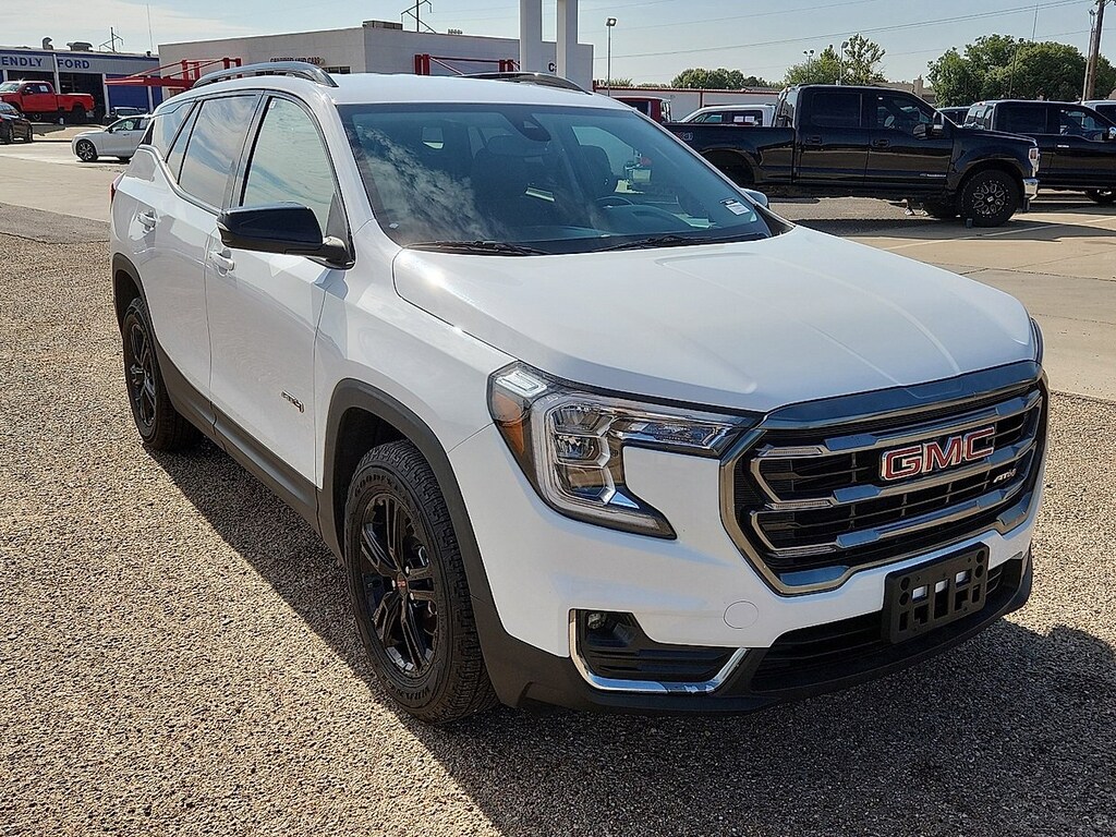 Used 2023 GMC Terrain AT4 SUV