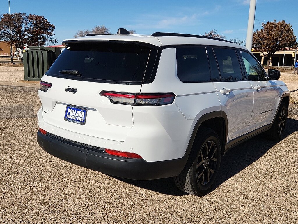 Used 2024 Jeep Grand Cherokee L Laredo SUV