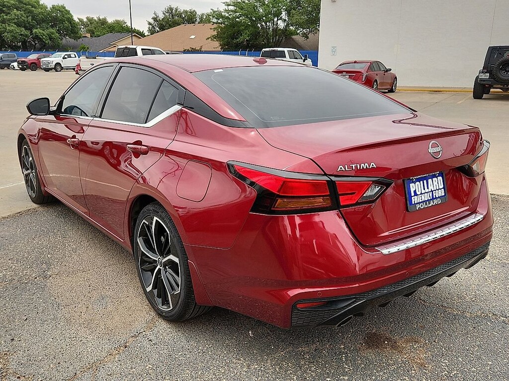 Used 2023 Nissan Altima 2.5 SR Sedan