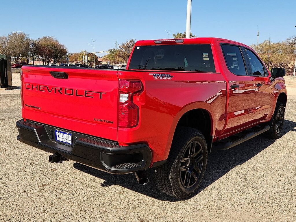 Used 2025 Chevrolet Silverado 1500 Custom Trail Boss Truck Crew Cab