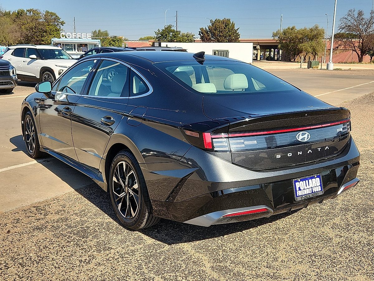 Certified 2025 Hyundai Sonata SEL Sedan