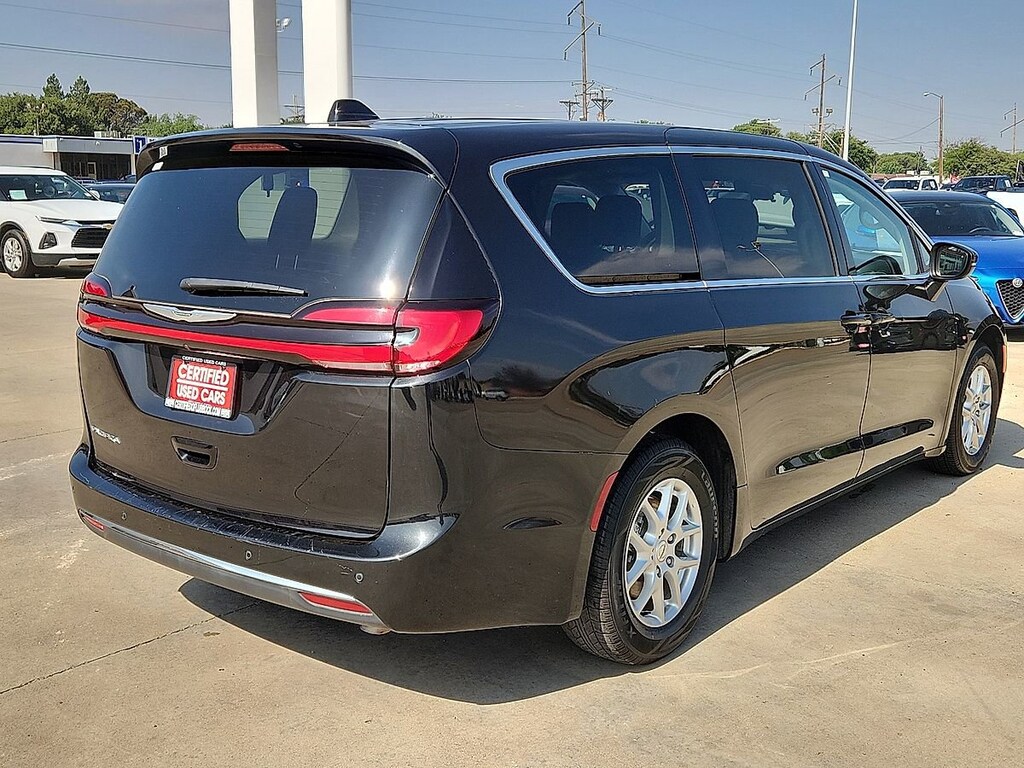 Certified 2023 Chrysler Pacifica Touring L Van Passenger Van