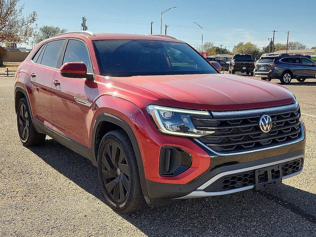 Used 2024 Volkswagen Atlas Cross Sport 2.0T SE w/Technology SUV