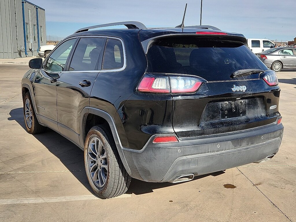 Used 2021 Jeep Cherokee Latitude Lux SUV