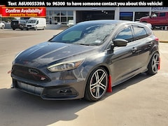 2018 Ford Focus ST Base Hatchback
