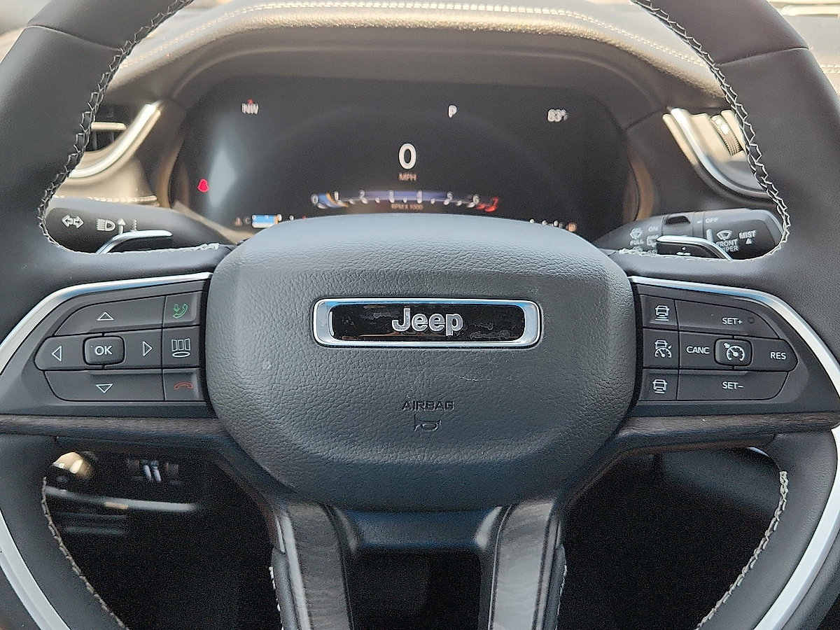 2025 Jeep Grand Cherokee L Limited - Photo 12