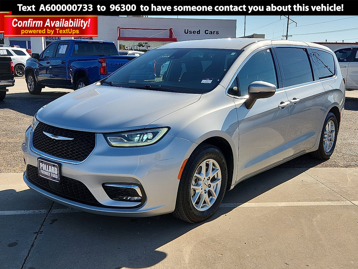 2023 Chrysler Pacifica Touring Van Passenger Van