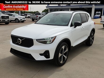 2023 Volvo XC40 Ultimate SUV