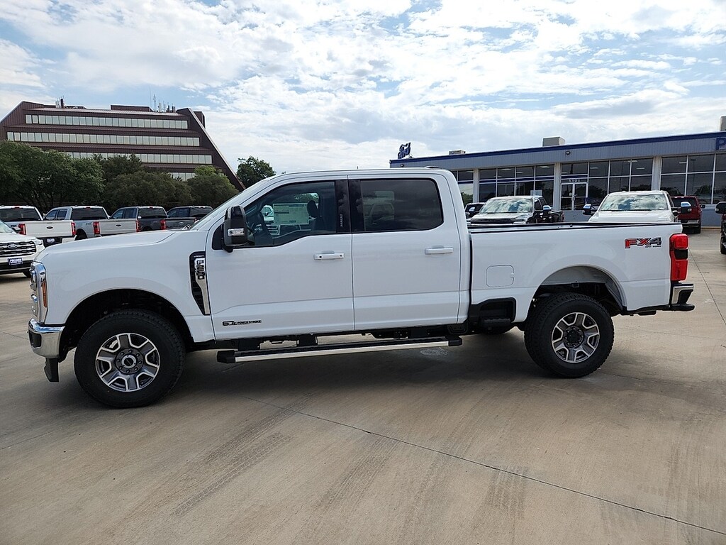 New 2026 Ford F-250SD Lariat Truck