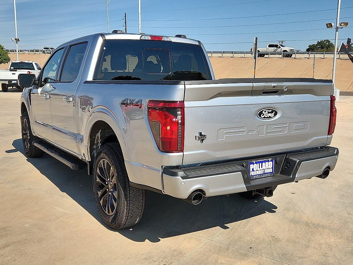 2025 Ford F-150 XLT photo 2