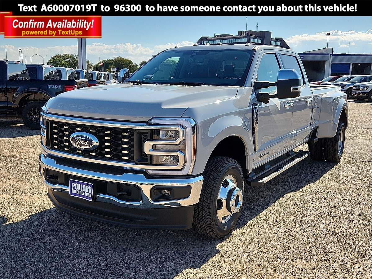 2026 Ford F-350 Super Duty Lariat's photo