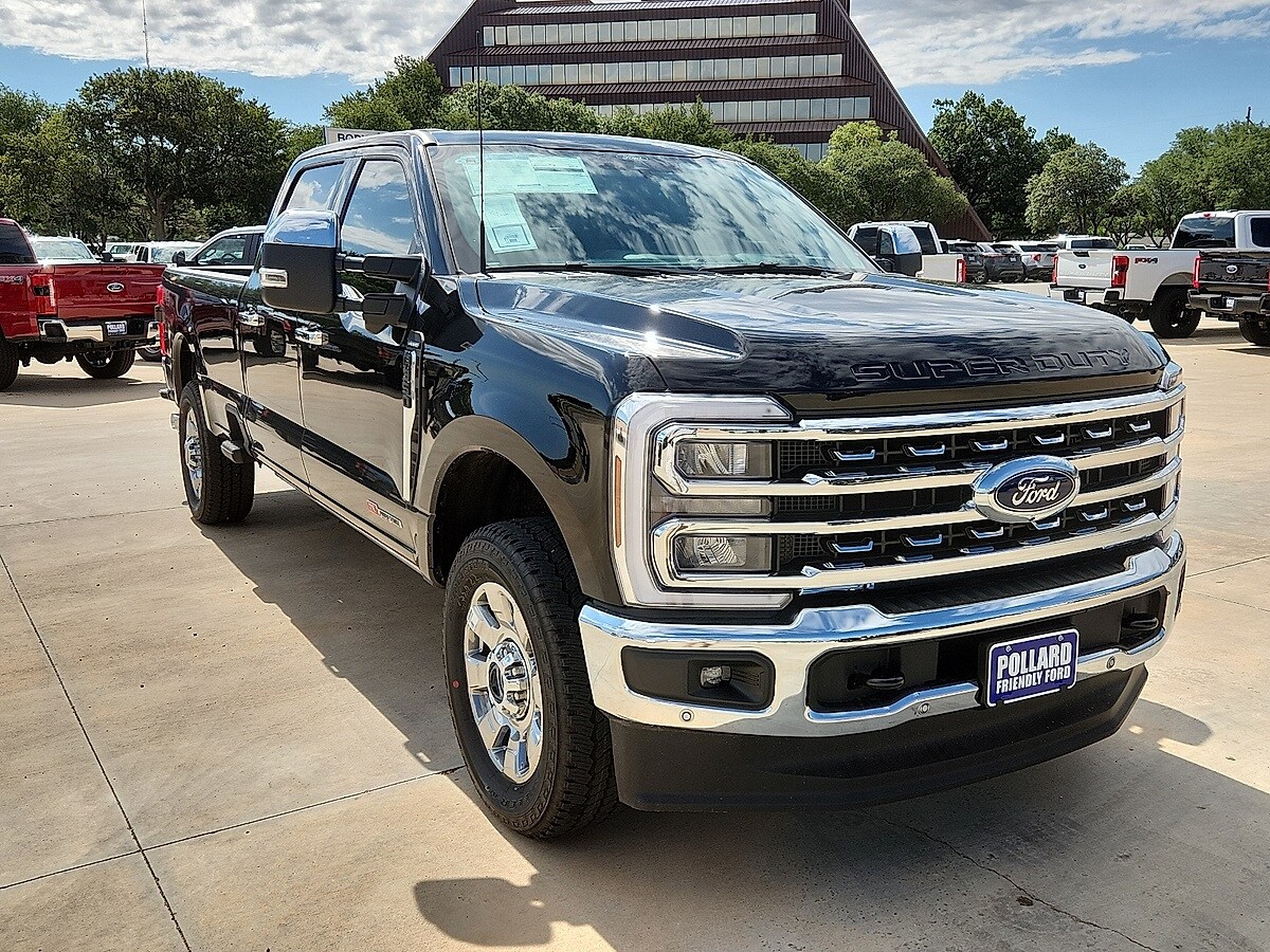 2025 Ford F-350 photo 4