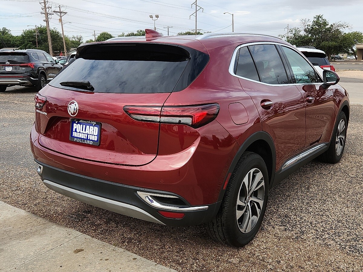 2023 Buick Envision Essence photo 3