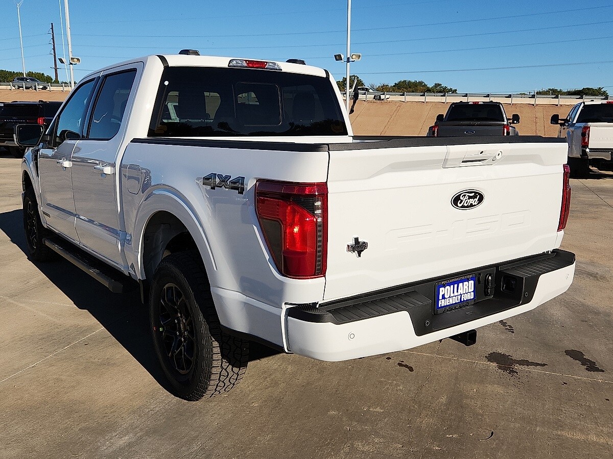 2025 Ford F-150 XLT photo 2