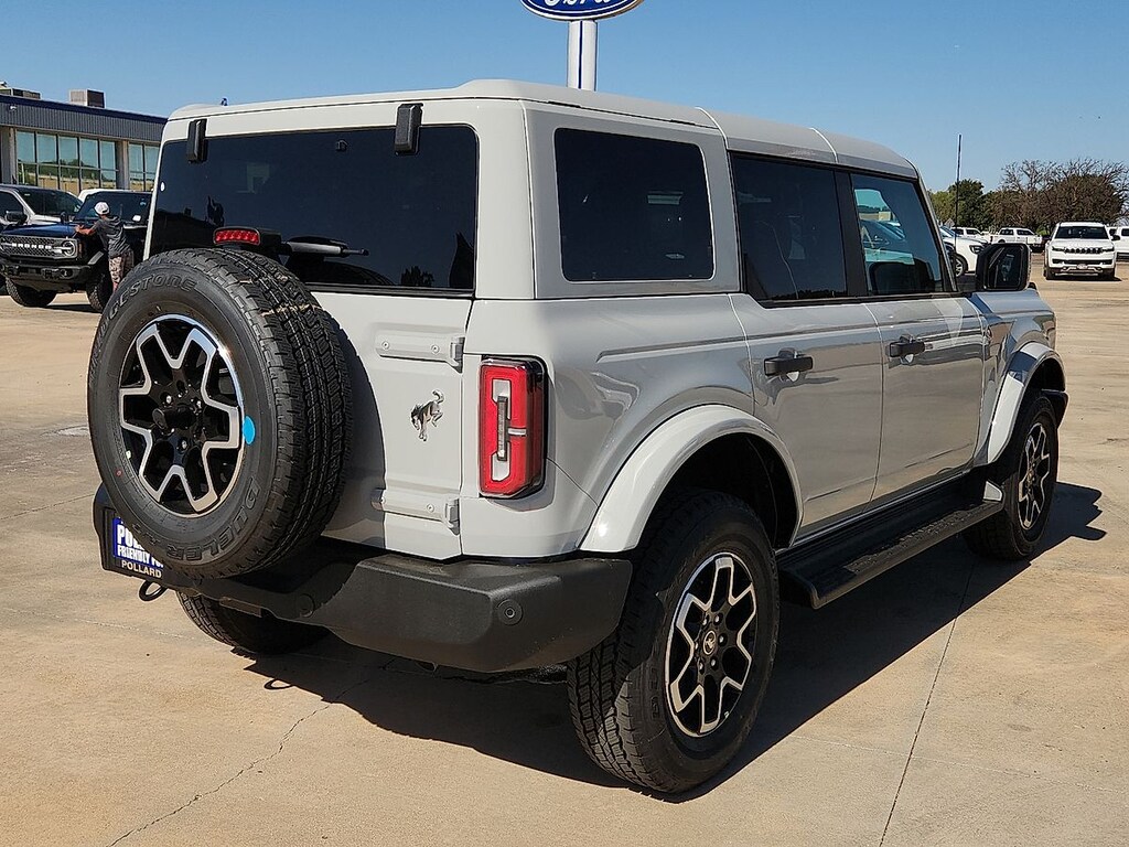 New 2026 Ford Bronco Outer Banks SUV