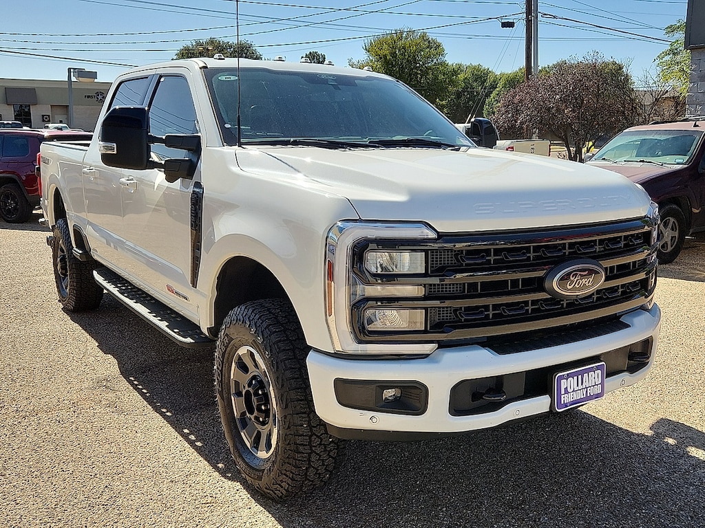 Used 2024 Ford F-250SD Lariat Truck