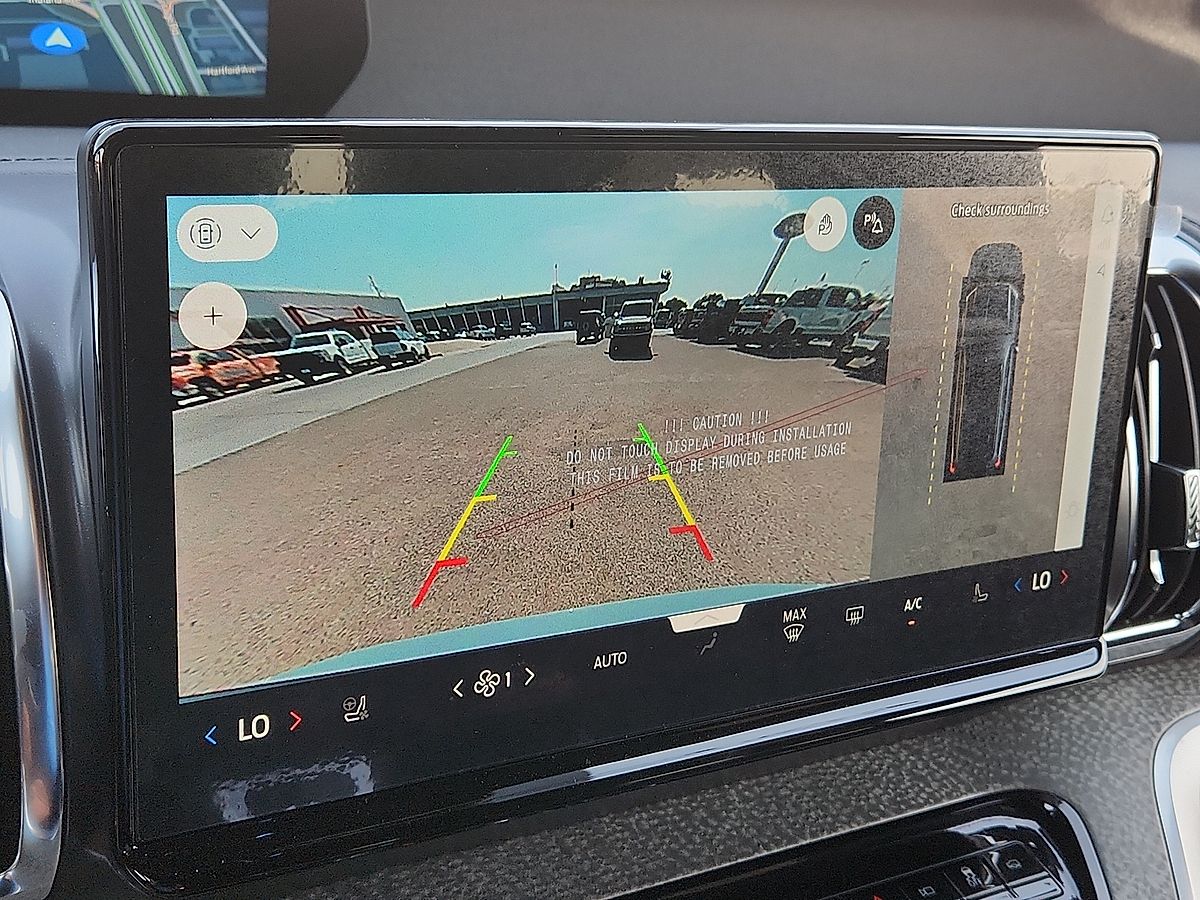 2027 Ford Expedition Tremor - Photo 8