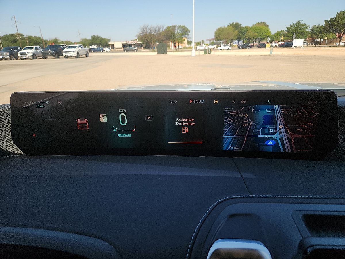 2027 Ford Expedition Platinum - Photo 10