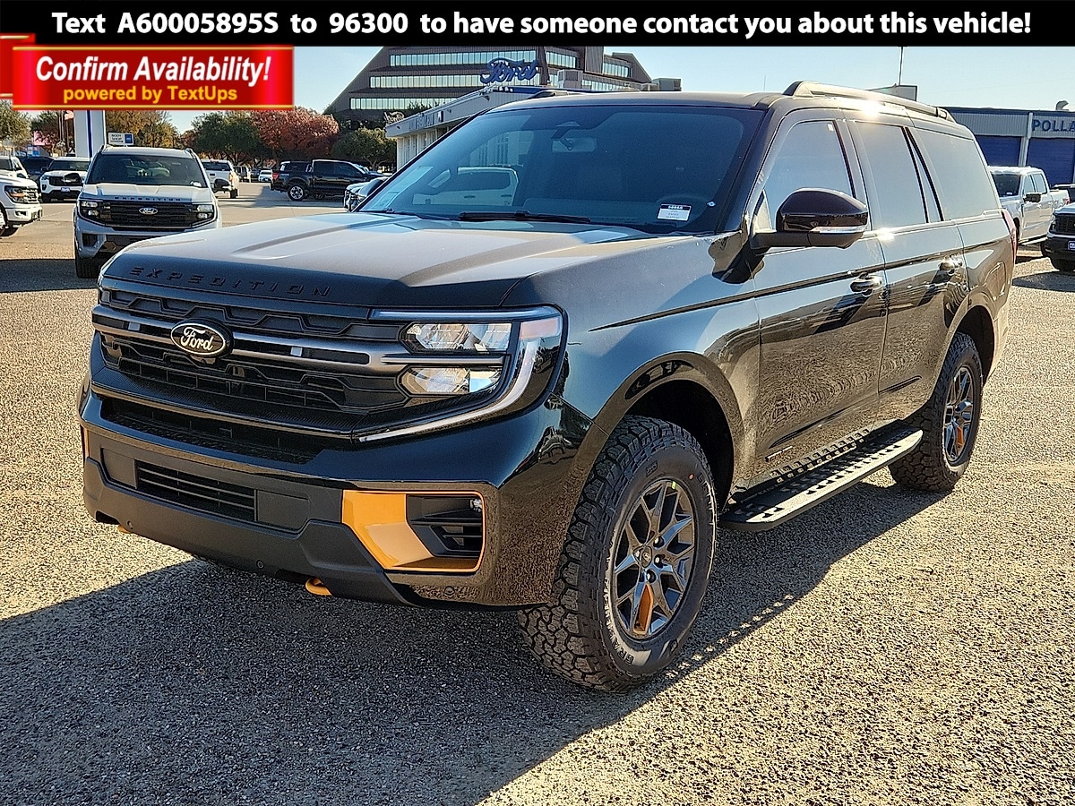 2025 Ford Expedition Tremor's photo