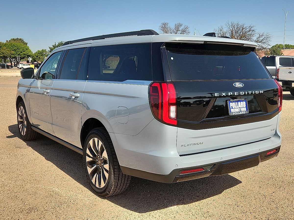 2027 Ford Expedition Platinum - Photo 2