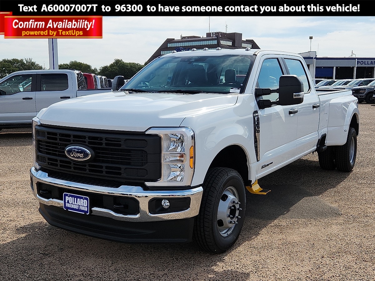 2026 Ford F-350 Super Duty XL's photo