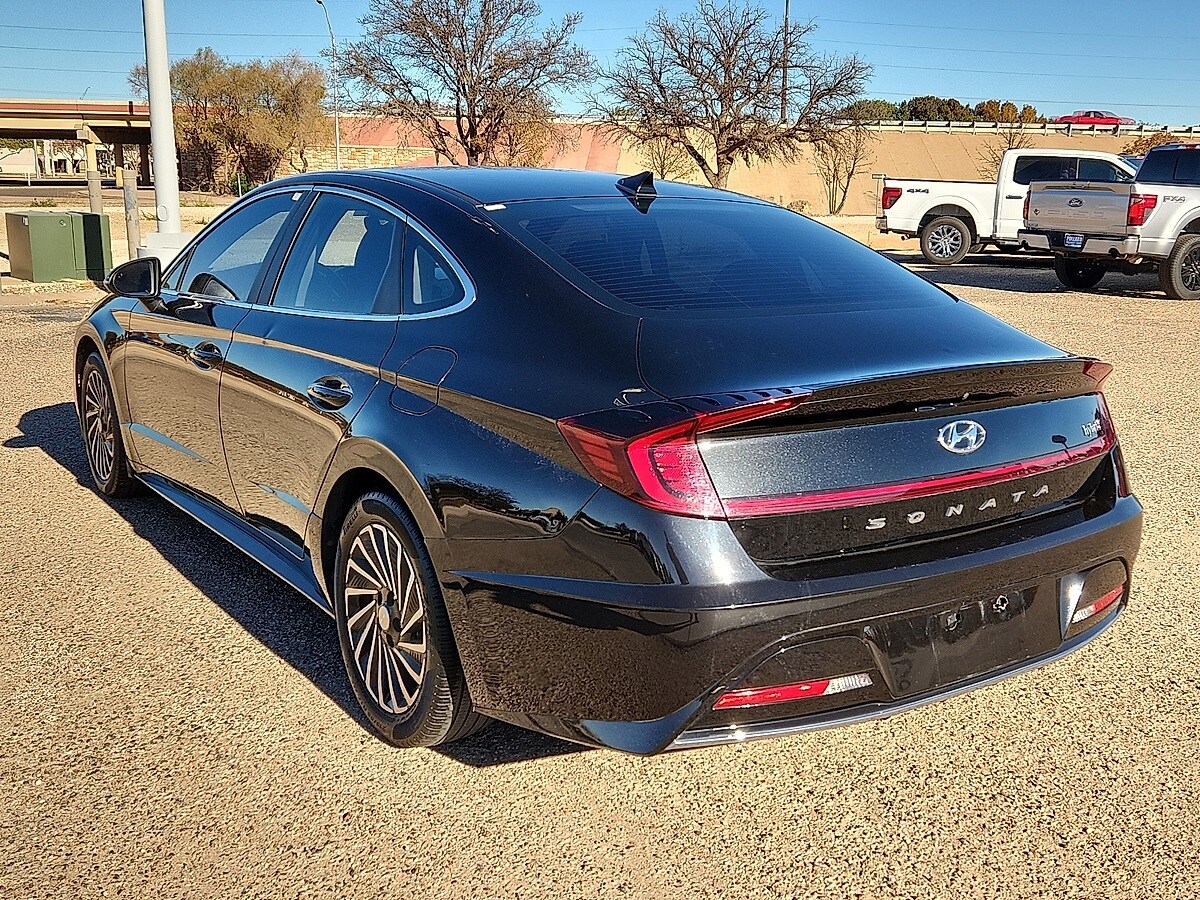 2022 Hyundai Sonata Hybrid SEL photo 2