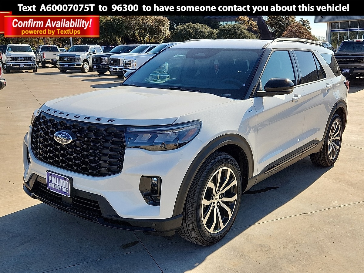 2026 Ford Explorer ST-LINE's photo