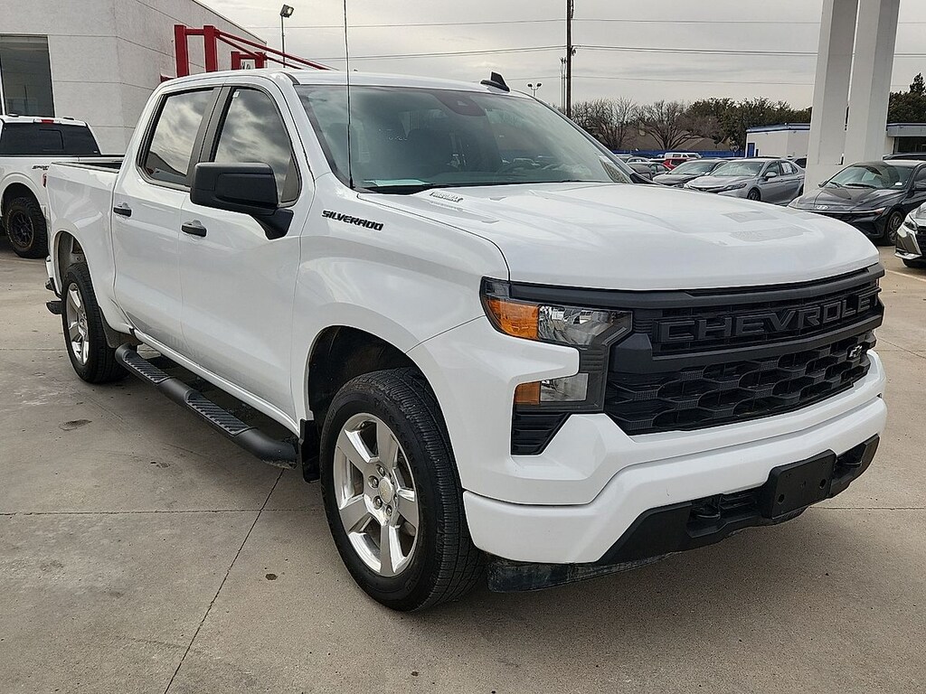 Used 2025 Chevrolet Silverado 1500 Custom Truck
