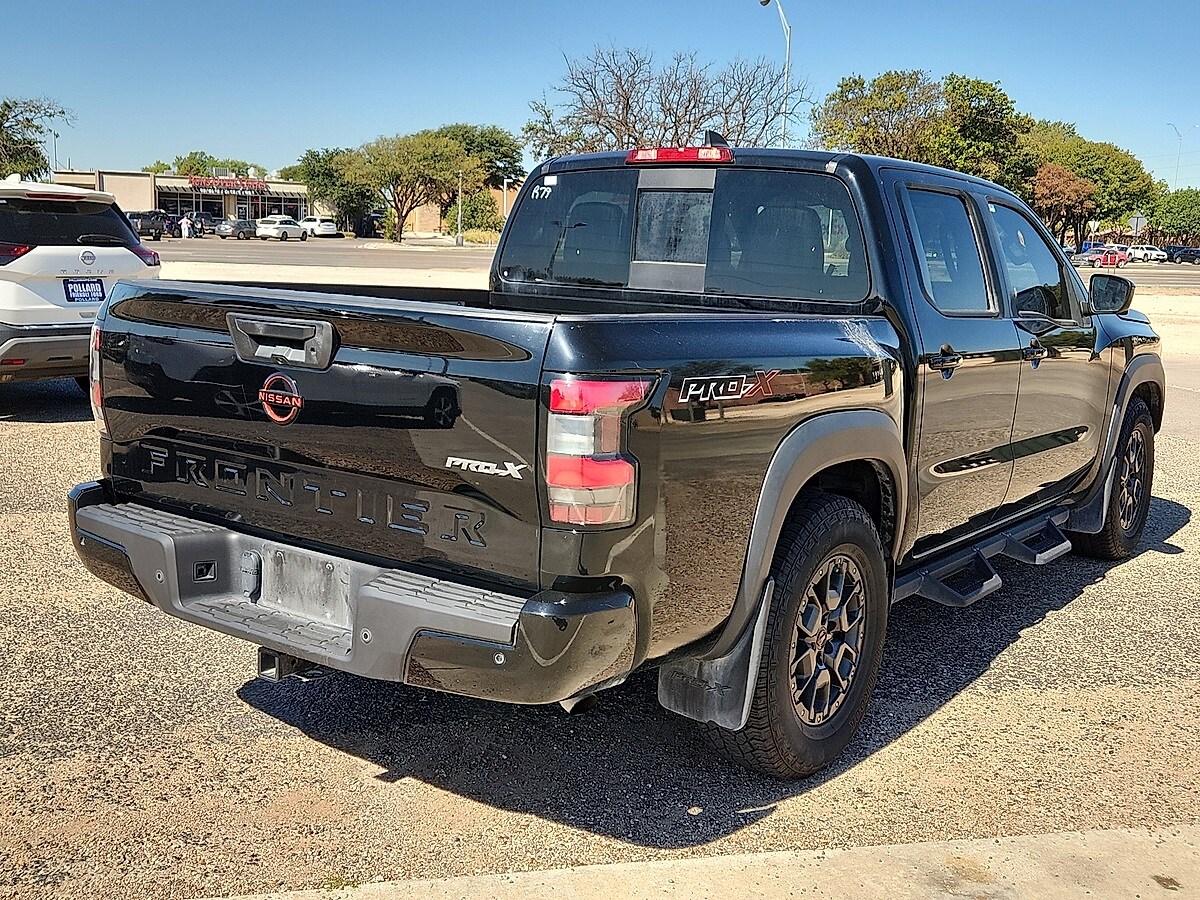 2023 Nissan Frontier PRO-X photo 3