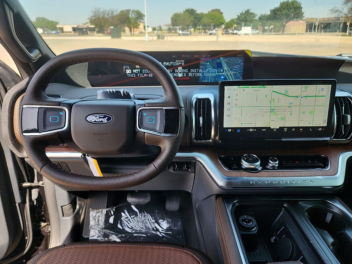 2027 Ford Expedition King Ranch - Photo 6