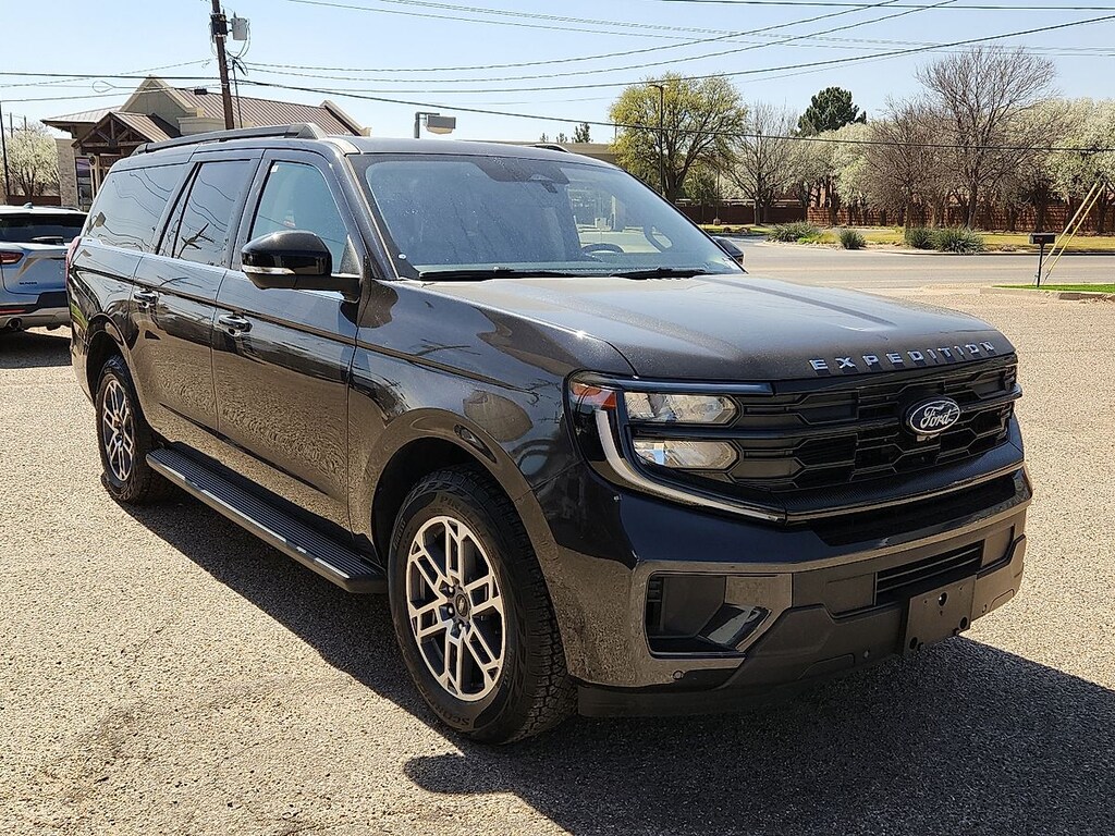Used 2025 Ford Expedition Max Active SUV