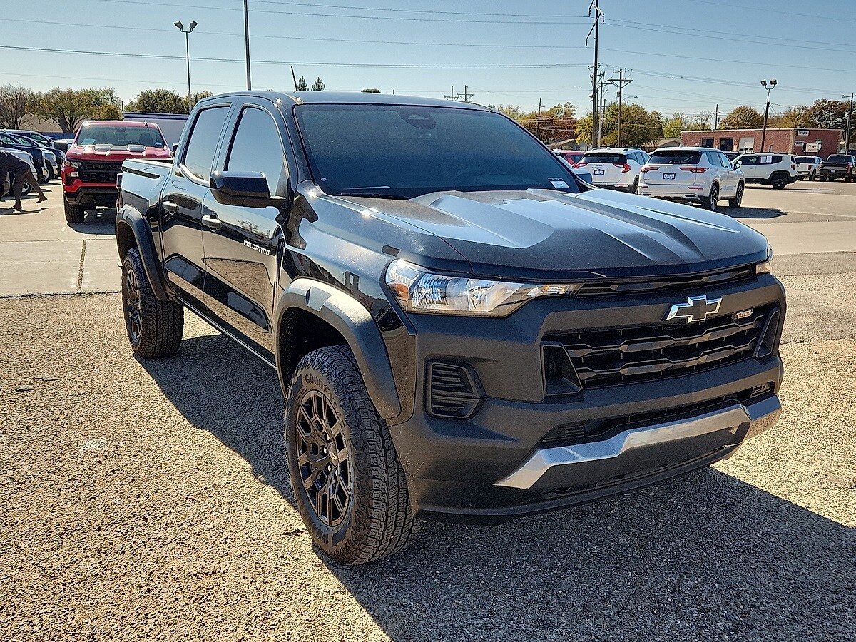 2024 Chevrolet Colorado Trail Boss photo 4