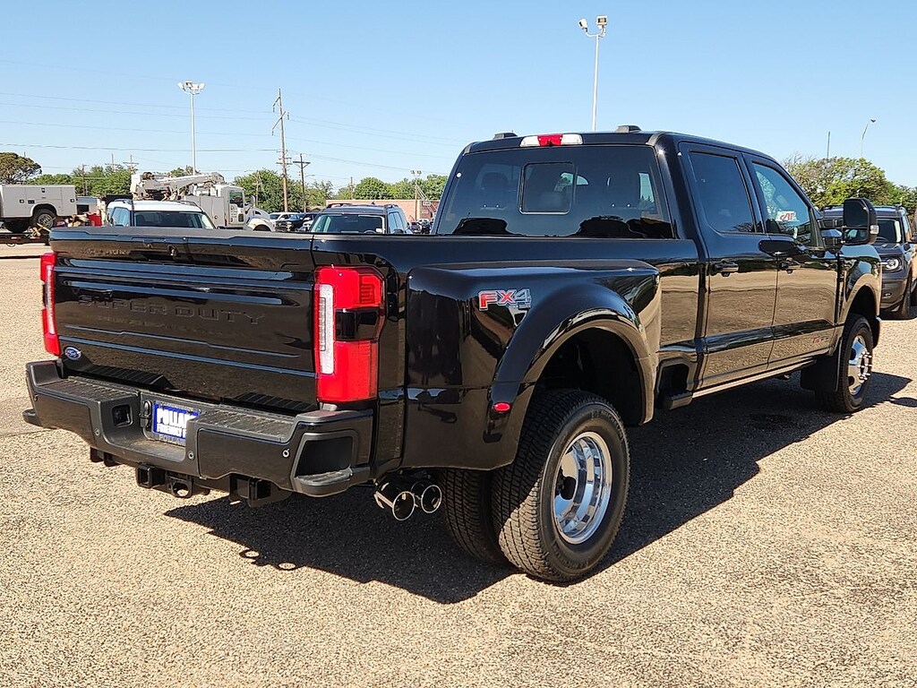 New 2026 Ford F-350SD Platinum Truck