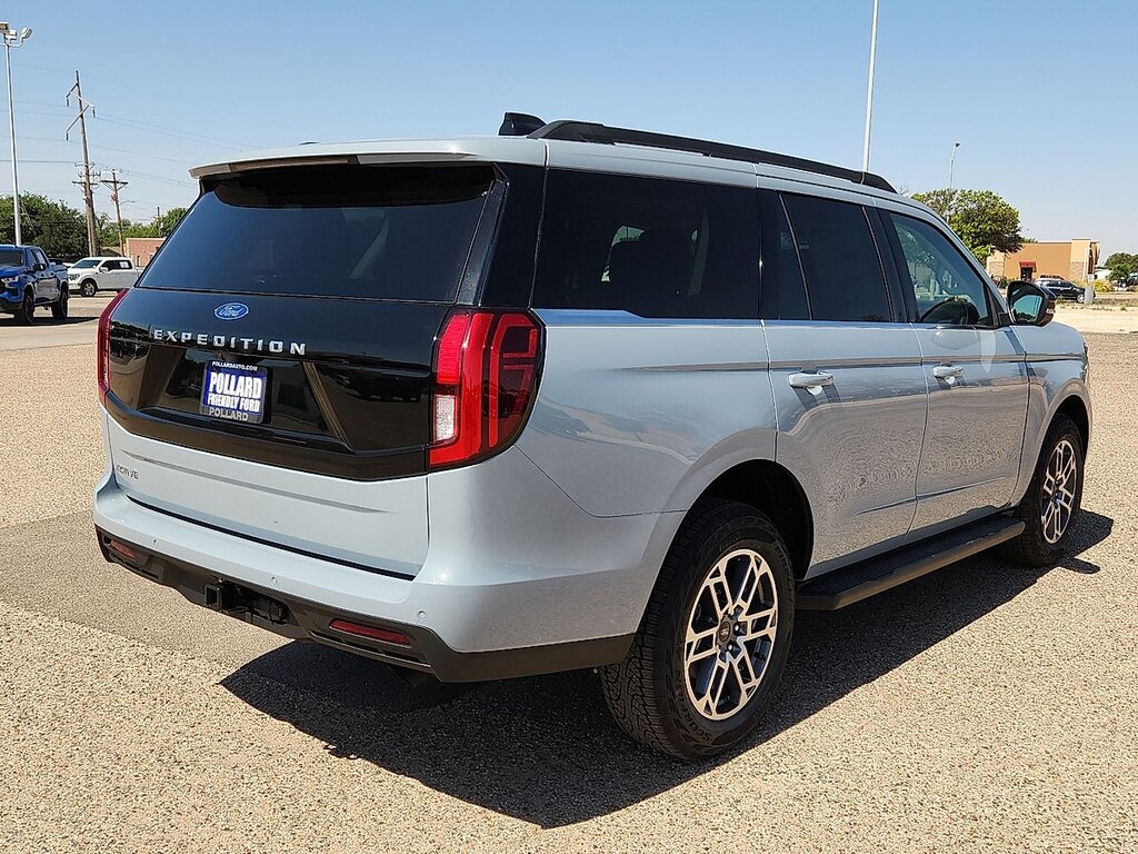 New 2026 Ford Expedition Active SUV