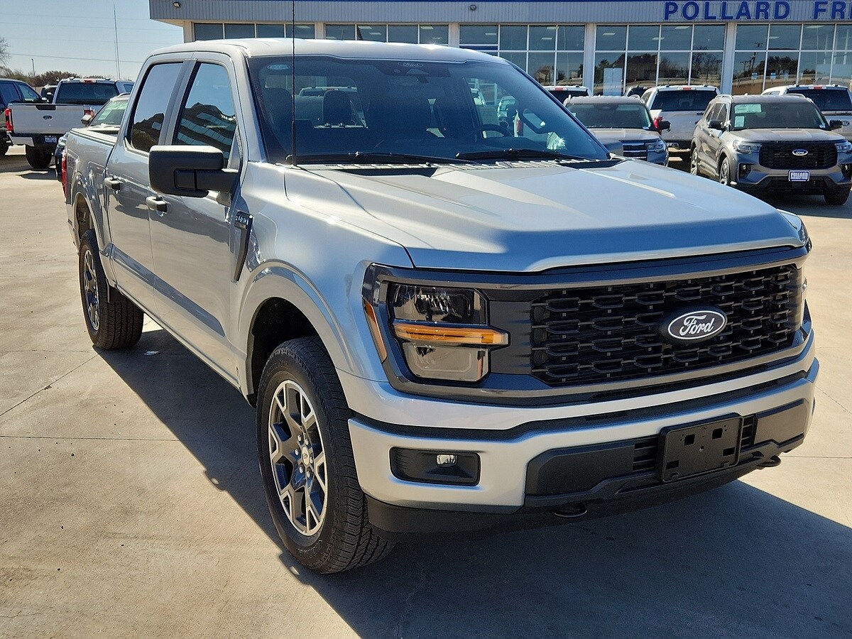 2025 Ford F-150 STX photo 4
