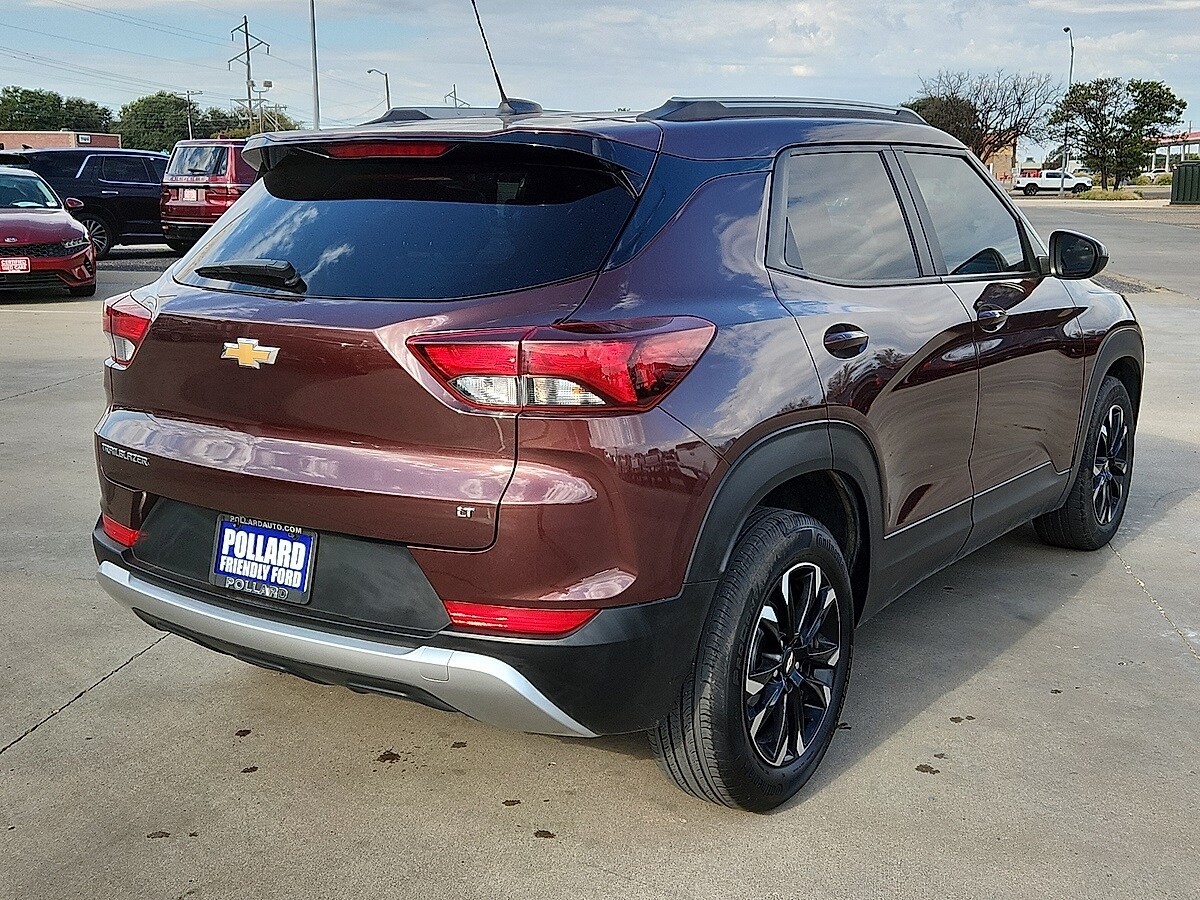 2023 Chevrolet Trailblazer LT photo 3