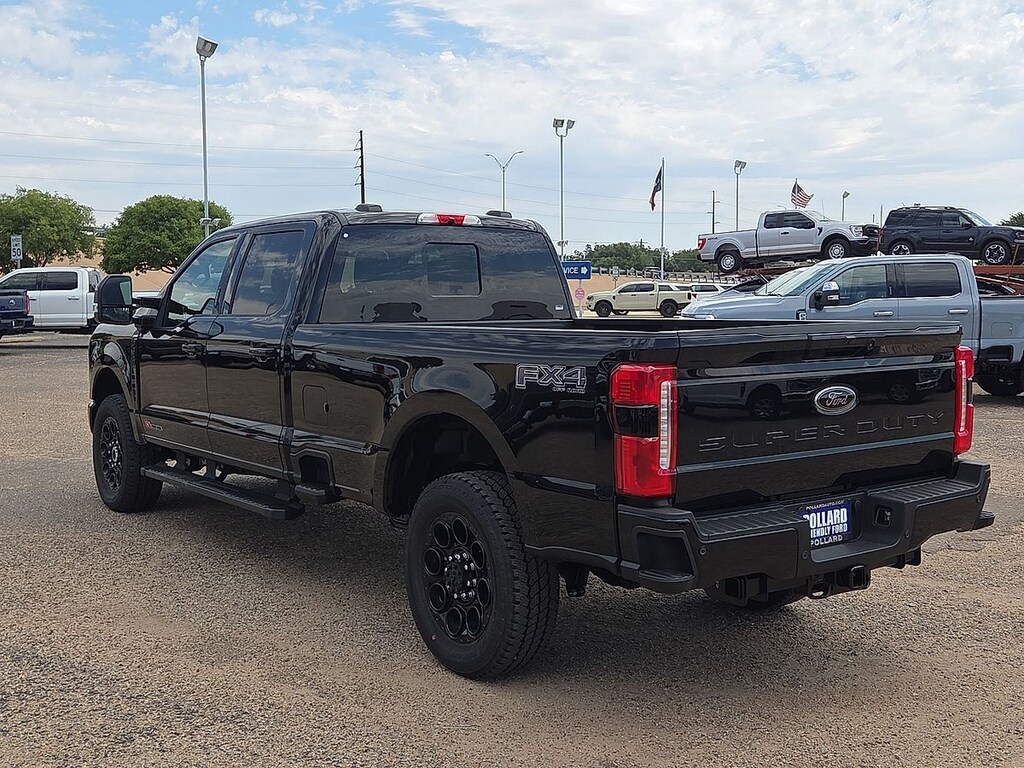 New 2026 Ford F-350SD Lariat Truck