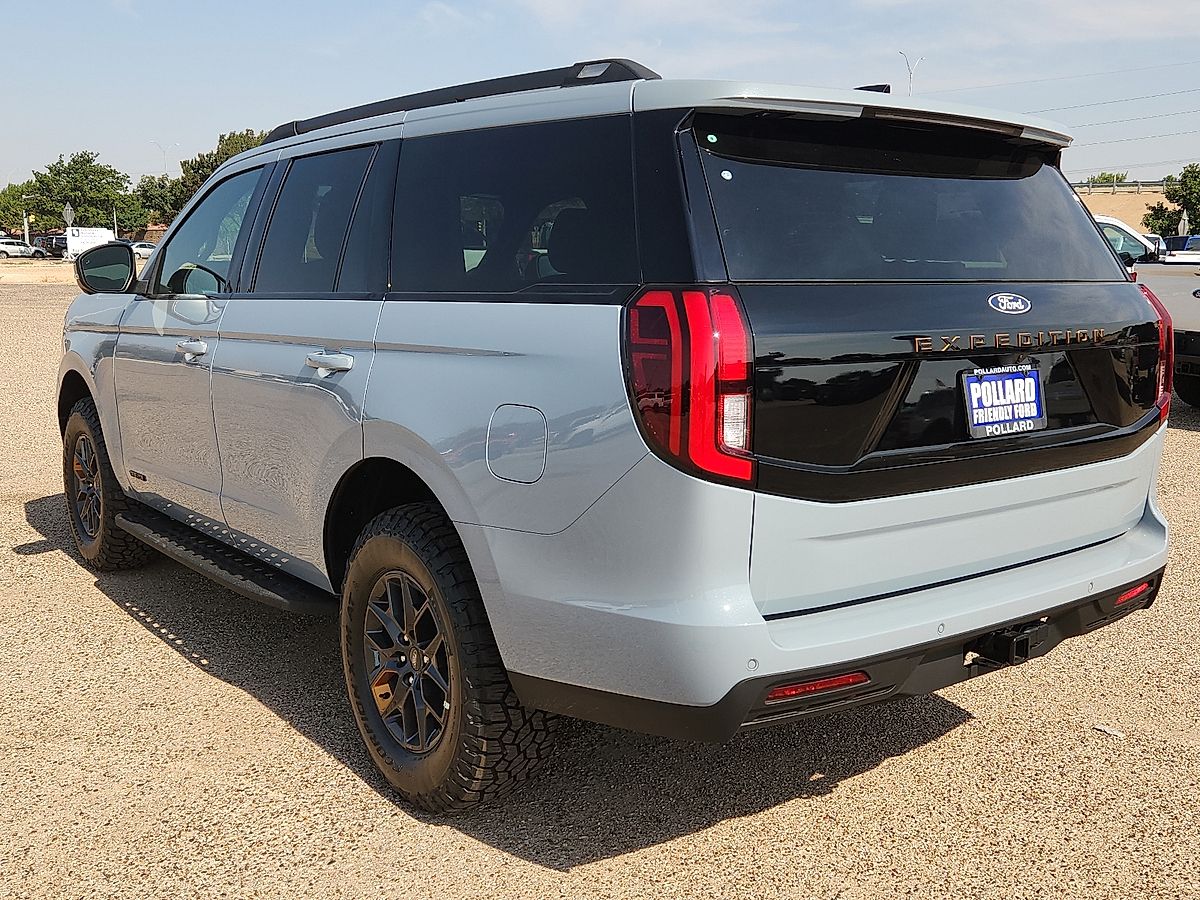 2027 Ford Expedition Tremor - Photo 2