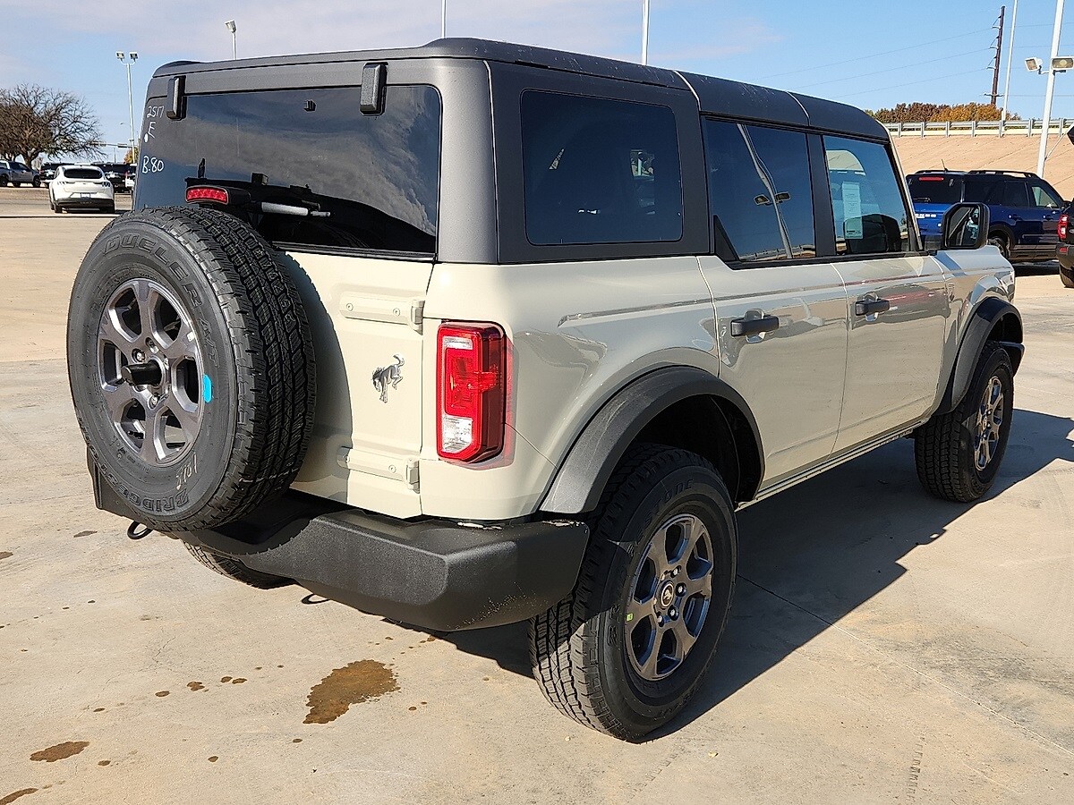 2025 Ford Bronco Big Bend photo 3