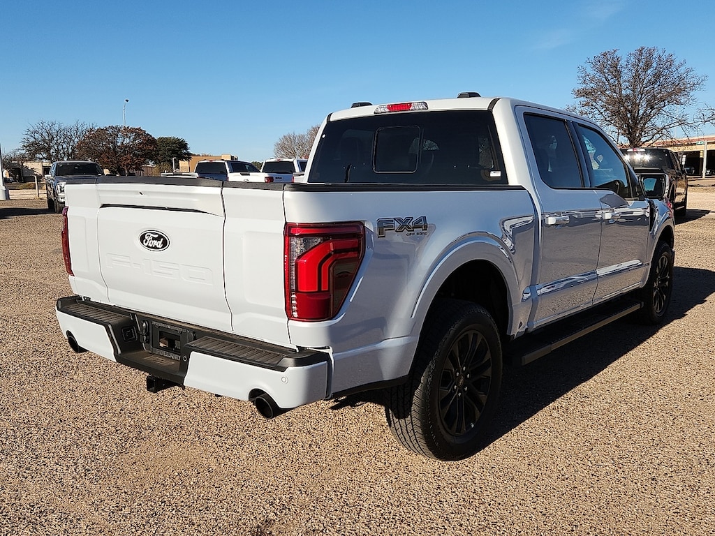 New 2025 Ford F-150 Lariat Truck