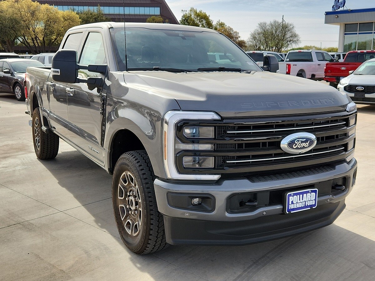 2025 Ford F-250 photo 4