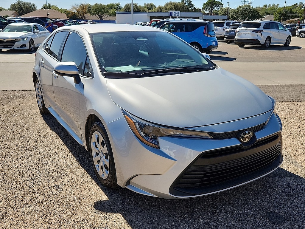 Used 2024 Toyota Corolla LE Sedan